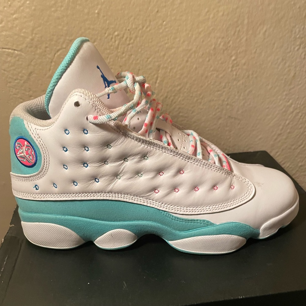 Air Jordan Retro 13 (GS) Aurora Green Size 7y Boys, UK 6, BR 38, EUR 40